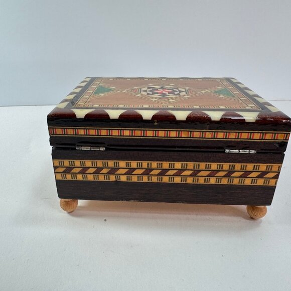 Vintage Small Inlay Wood Geometric Trinket Music Box - Picture 5 of 8